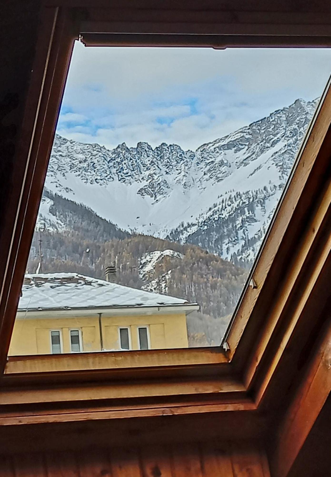 Mansarda Bardonecchia Apartment ภายนอก รูปภาพ
