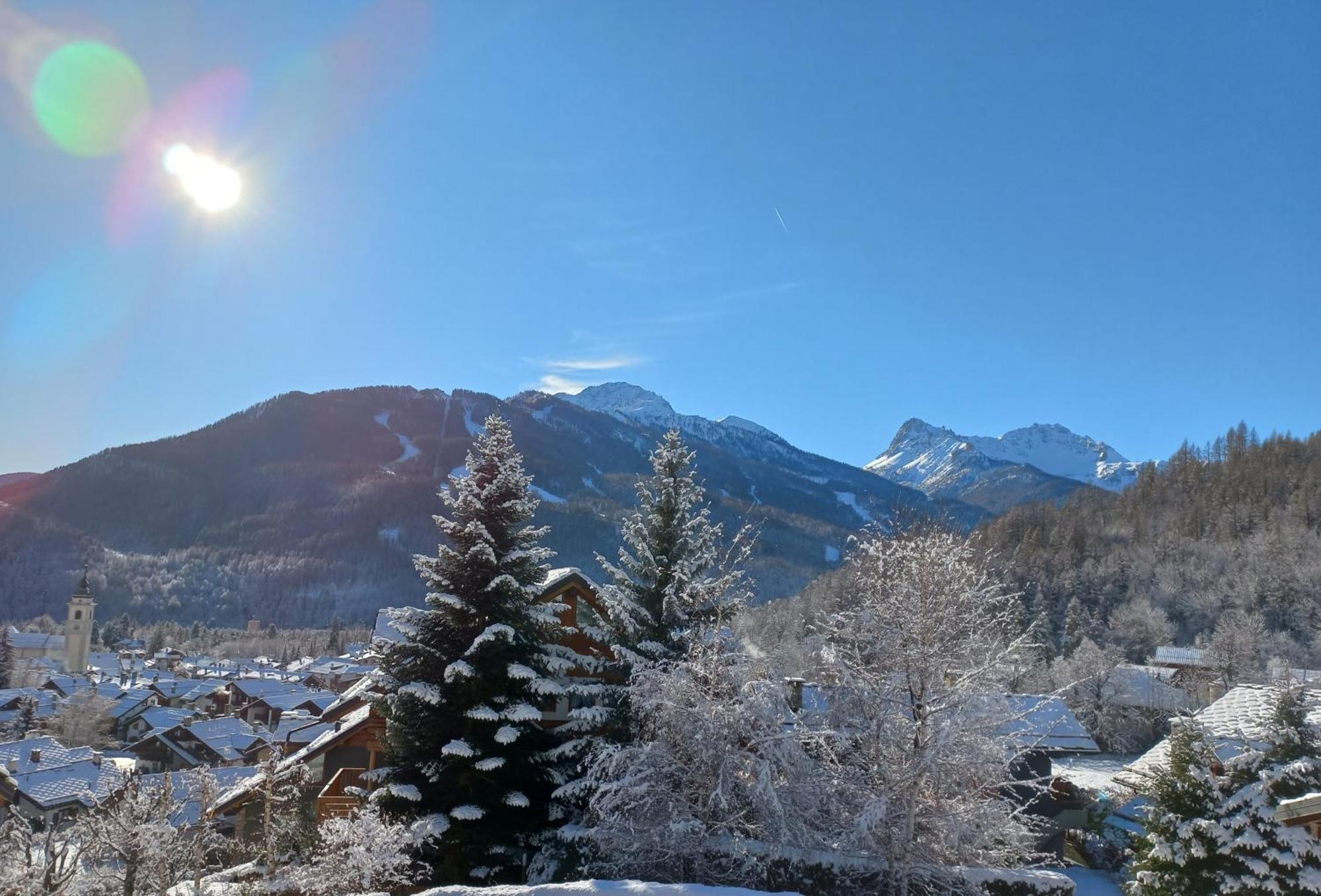 Mansarda Bardonecchia Apartment ภายนอก รูปภาพ